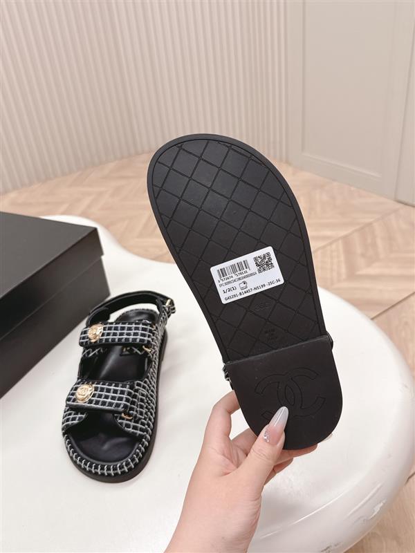 20251128184438120 280